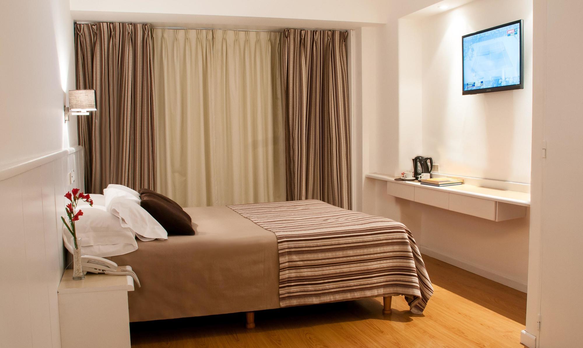 Hotel Dion Mar del Plata Esterno foto