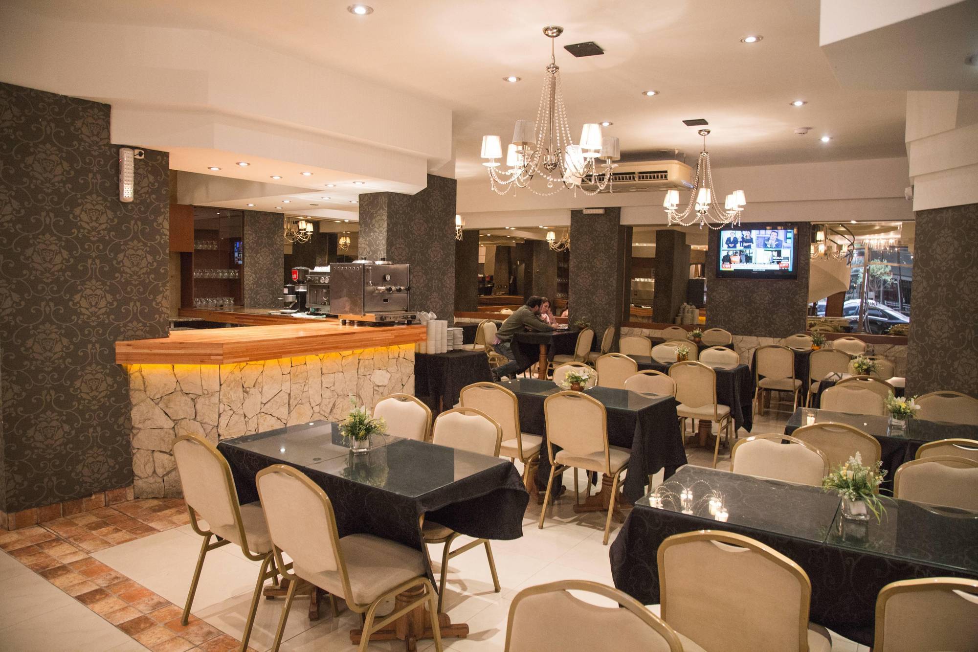 Hotel Dion Mar del Plata Esterno foto